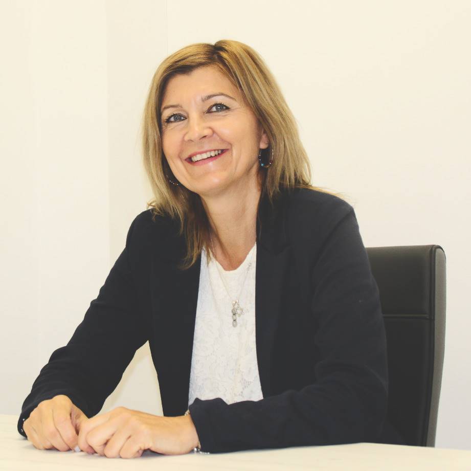 Elisabeth López Inverno - Zenluz, La Línea de la Concepción